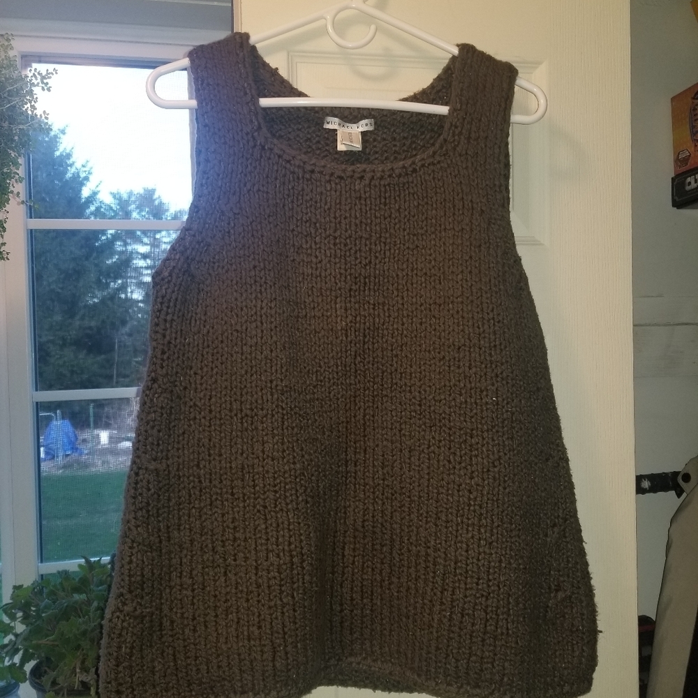 Cable sweater vest
